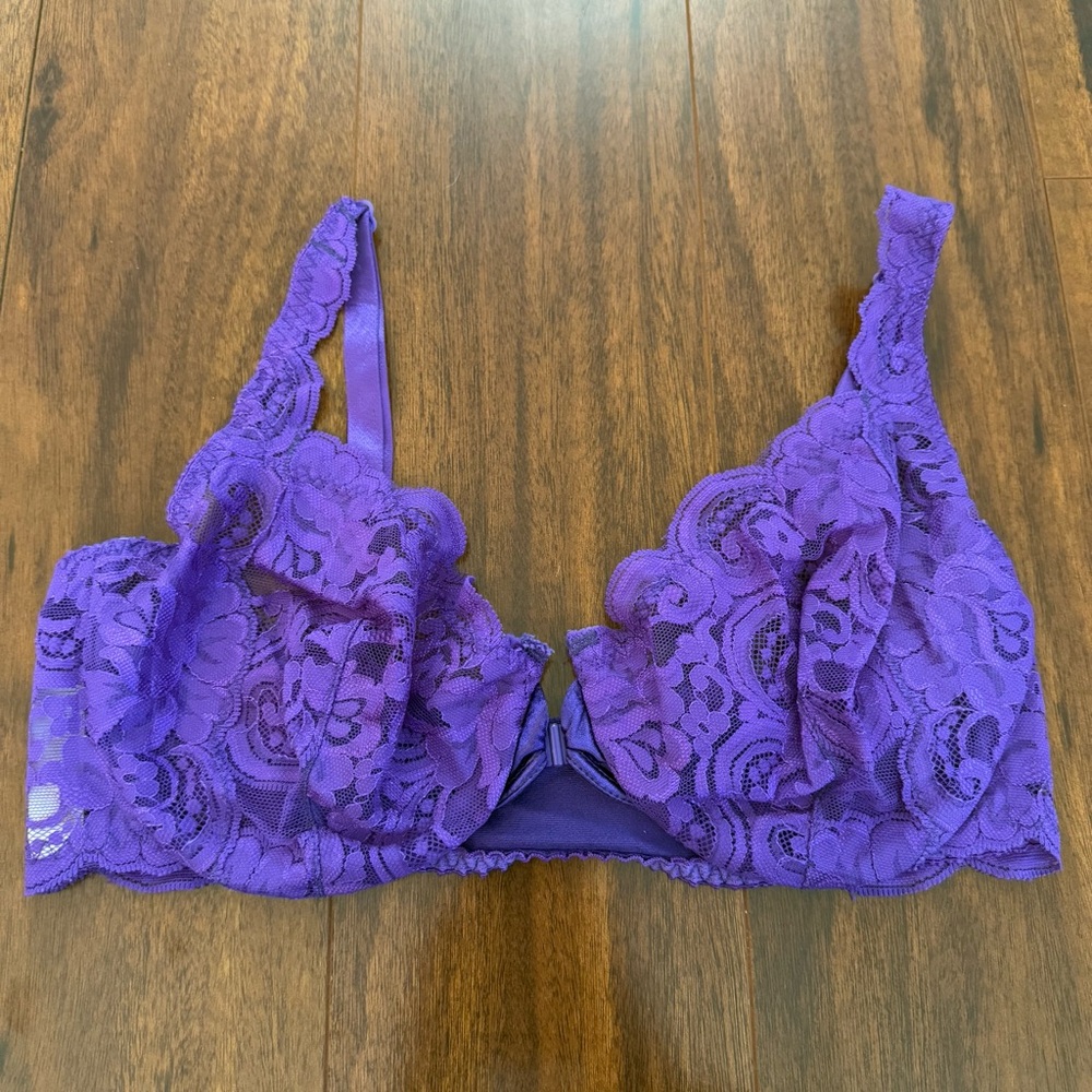 Vintage Victoria’s Secret Purple Lace Underwire Bra 34B Floral Sheer Y2K Satin